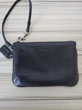 Coach Black Leather Zip Wristlet with Signature Jacquard Lining